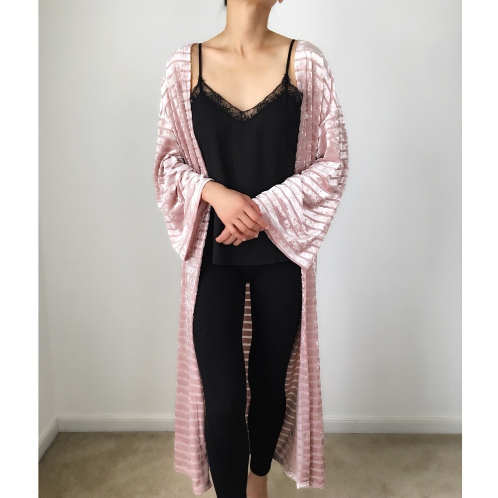 LAST 1  ! Minnelli long line velvet duster. - Picture 6 of 8